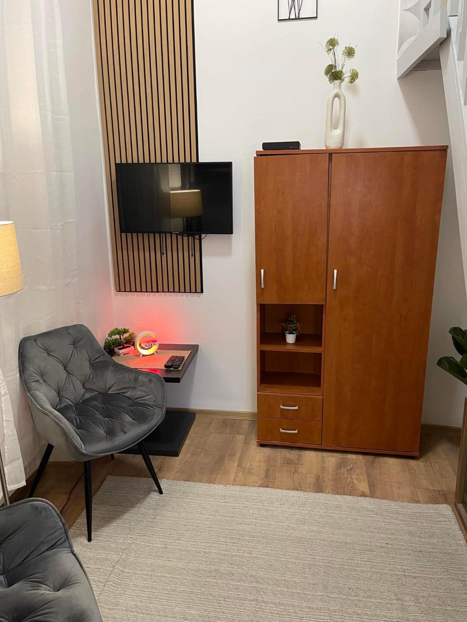 Apartmán Ernesto 17 With Free Parking Possibility